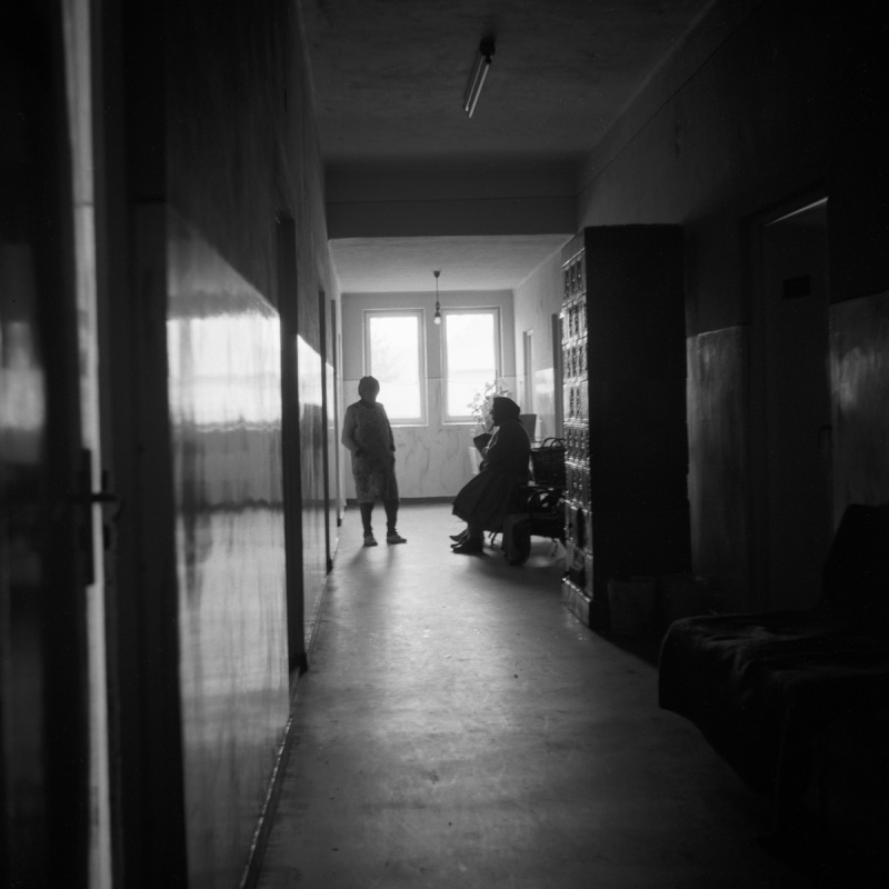 002_IMG001_084