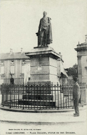 014_place-de-duc-descaze-01